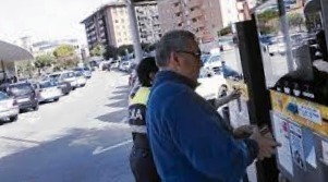 Septiembre Estacionar Zona Verde Fuenllana ayuntamiento-pagar-estacionamiento-controlado-Fuenllana